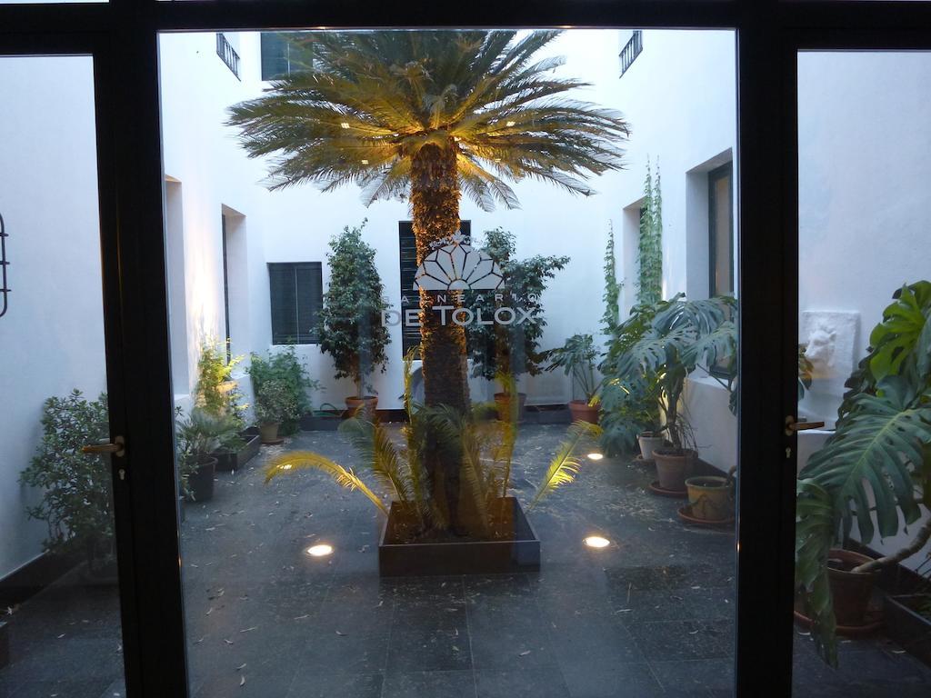 Hotel Del Balneario Tolox Exterior photo